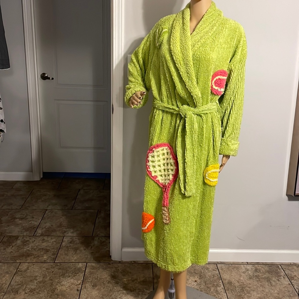 Vintage 80’s 90’s Chenille Tennis Bathrobe Canyon Group by Damze USA 🇺🇸 RARE